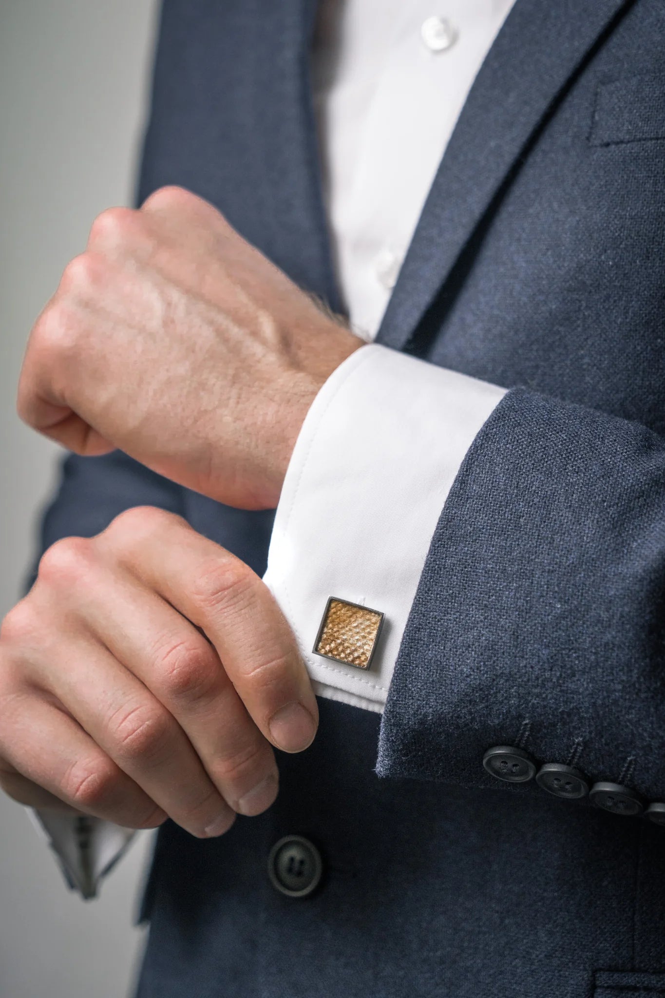 Square Cufflinks – Yellow Leather