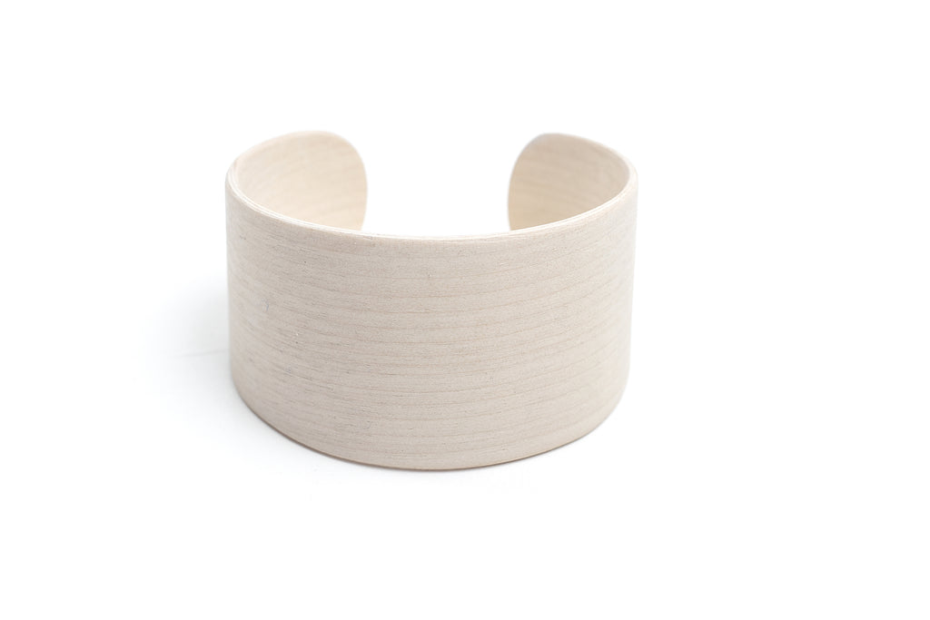 layered wooden bracelets soft Nordic aesthetic women jewelry set