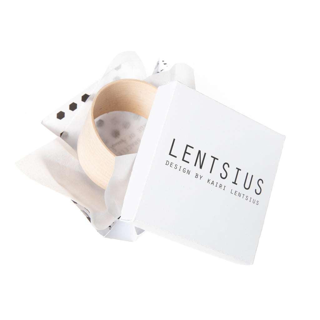 Nordic Light Cuff Set – Minimalist Wooden Bracelet Stack for Women