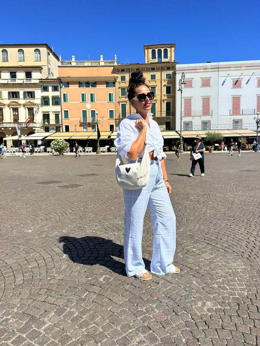 Hobo Bag Heart - White